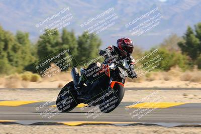 media/Nov-06-2022-SoCal Trackdays (Sun) [[208d2ccc26]]/Turn 7 Set 2 (1050am)/